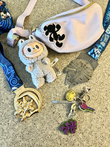 Running mouse bag charm